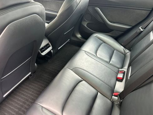 Used 2023 Tesla Model 3 Standard Range RWD image 5
