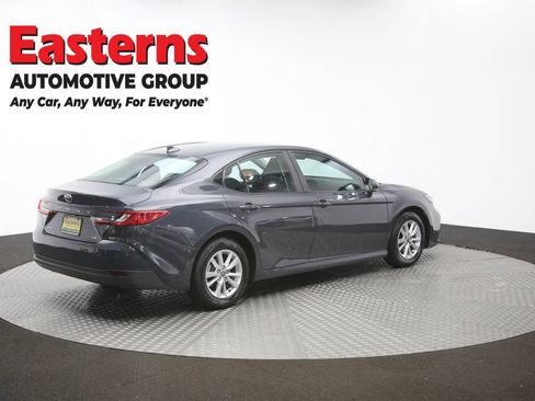 Used 2025 Toyota Camry LE FWD image 38