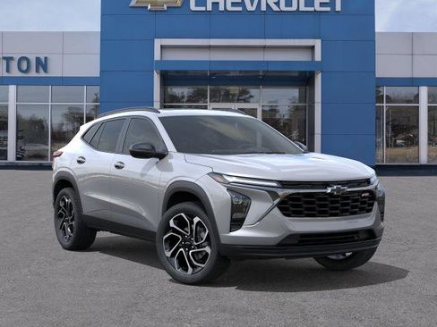 New 2026 Chevrolet Trax RS w/ Sunroof Package FWD image 29