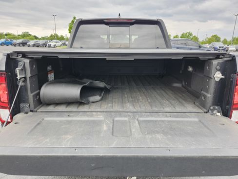 Used 2018 Honda Ridgeline Black Edition image 25