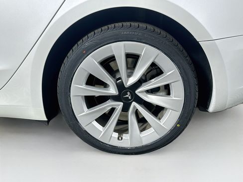 Used 2023 Tesla Model 3 Standard Range RWD image 11