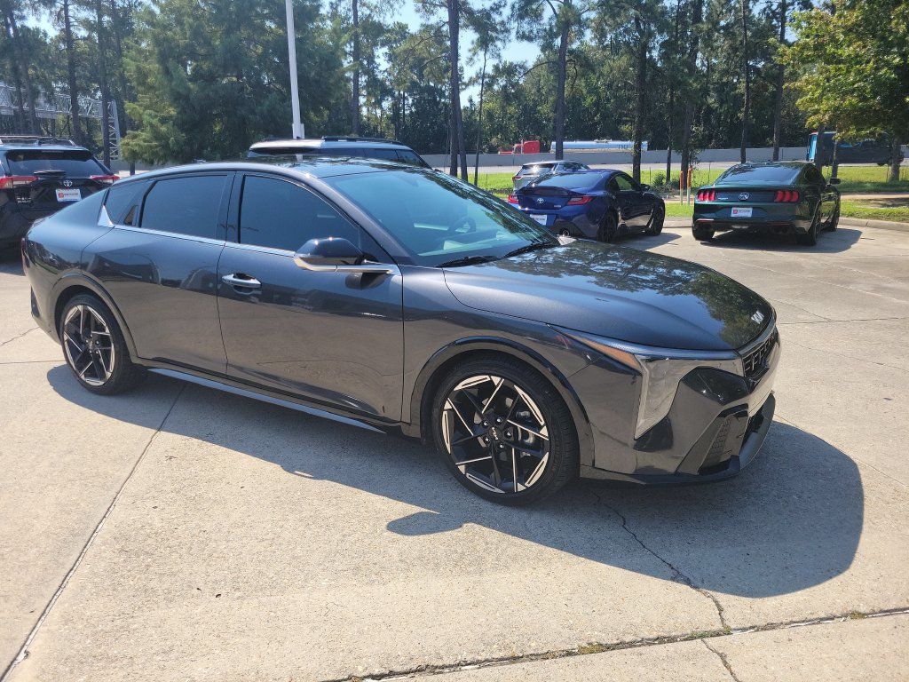 Used 2025 Kia K4 GT-Line w/ GT-Line Sunroof Package FWD image 9