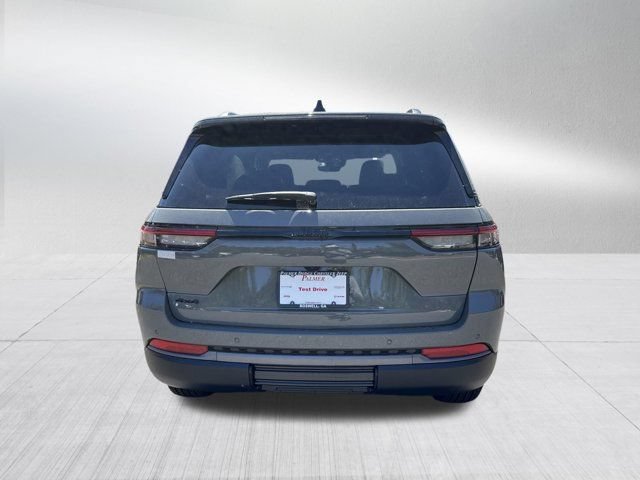 New 2027 Jeep Grand Cherokee 4WD image 6