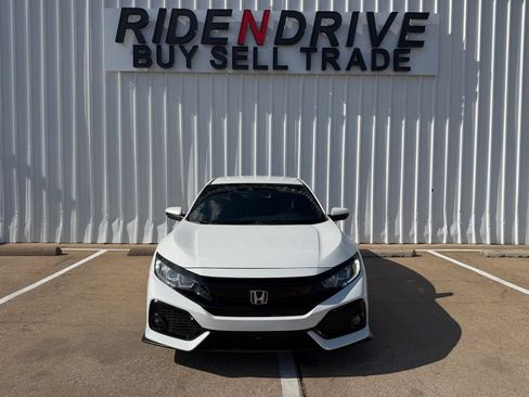 Used 2019 Honda Civic Sport image 9