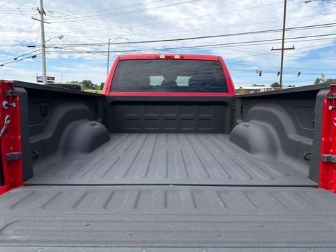 Used 2026 RAM 2500 Big Horn AWD/4WD image 10