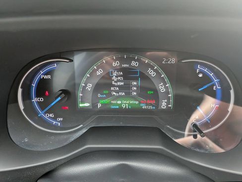 Used 2023 Toyota RAV4 AWD Hybrid image 14