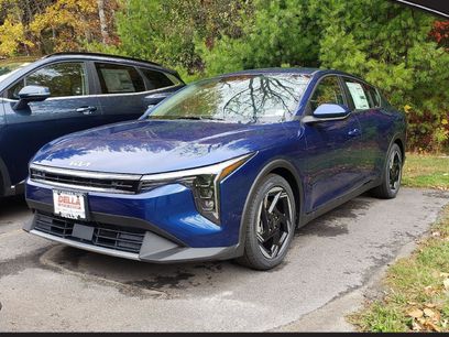 New 2025 Kia K4 EX