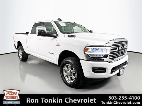 Used 2024 RAM 2500 Laramie AWD/4WD image 1