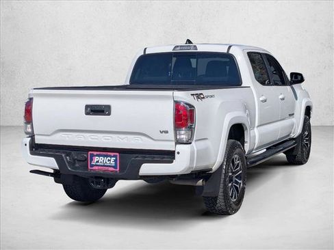 Used 2022 Toyota Tacoma TRD Sport image 5
