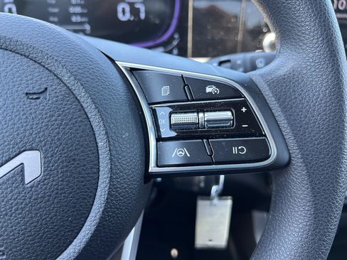 Used 2026 Kia Seltos LX FWD image 17