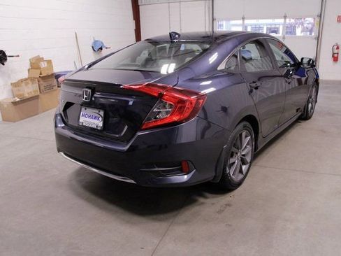 Used 2019 Honda Civic EX image 5