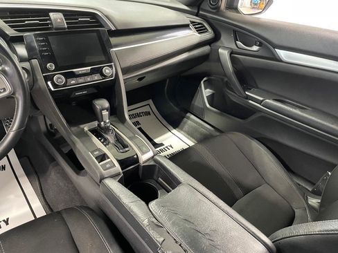 Used 2019 Honda Civic Sport image 21