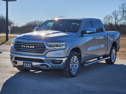 Used 2023 RAM 1500 Limited image 3