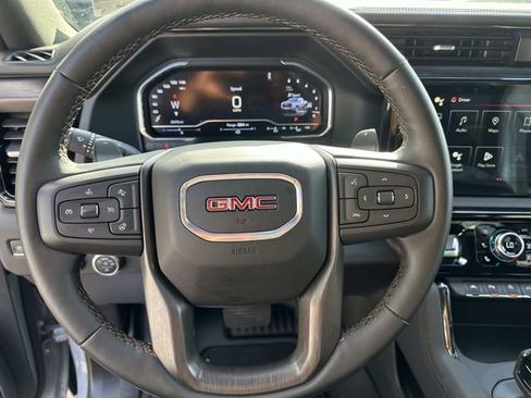Used 2024 GMC Sierra 1500 AT4 w/ Technology Package AWD/4WD image 28