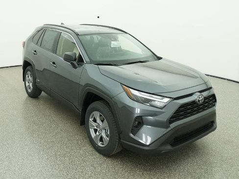 New 2025 Toyota RAV4 LE image 29