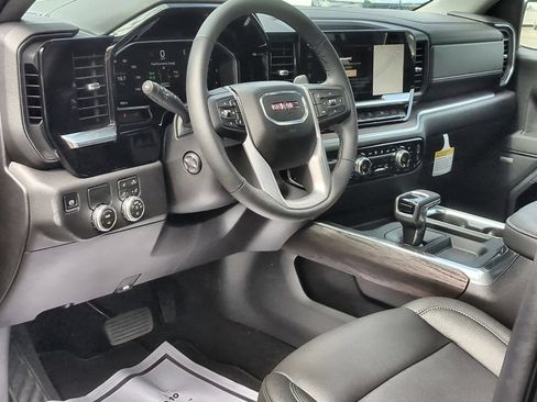 New 2026 GMC Sierra 1500 SLT w/ SLT Premium Package RWD image 10