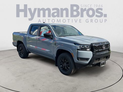 New 2026 Nissan Frontier SV w/ All-Weather Content Package AWD/4WD image 23