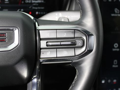 Used 2025 GMC Terrain Elevation image 13