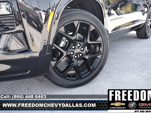 New 2026 Chevrolet Traverse RS image 9