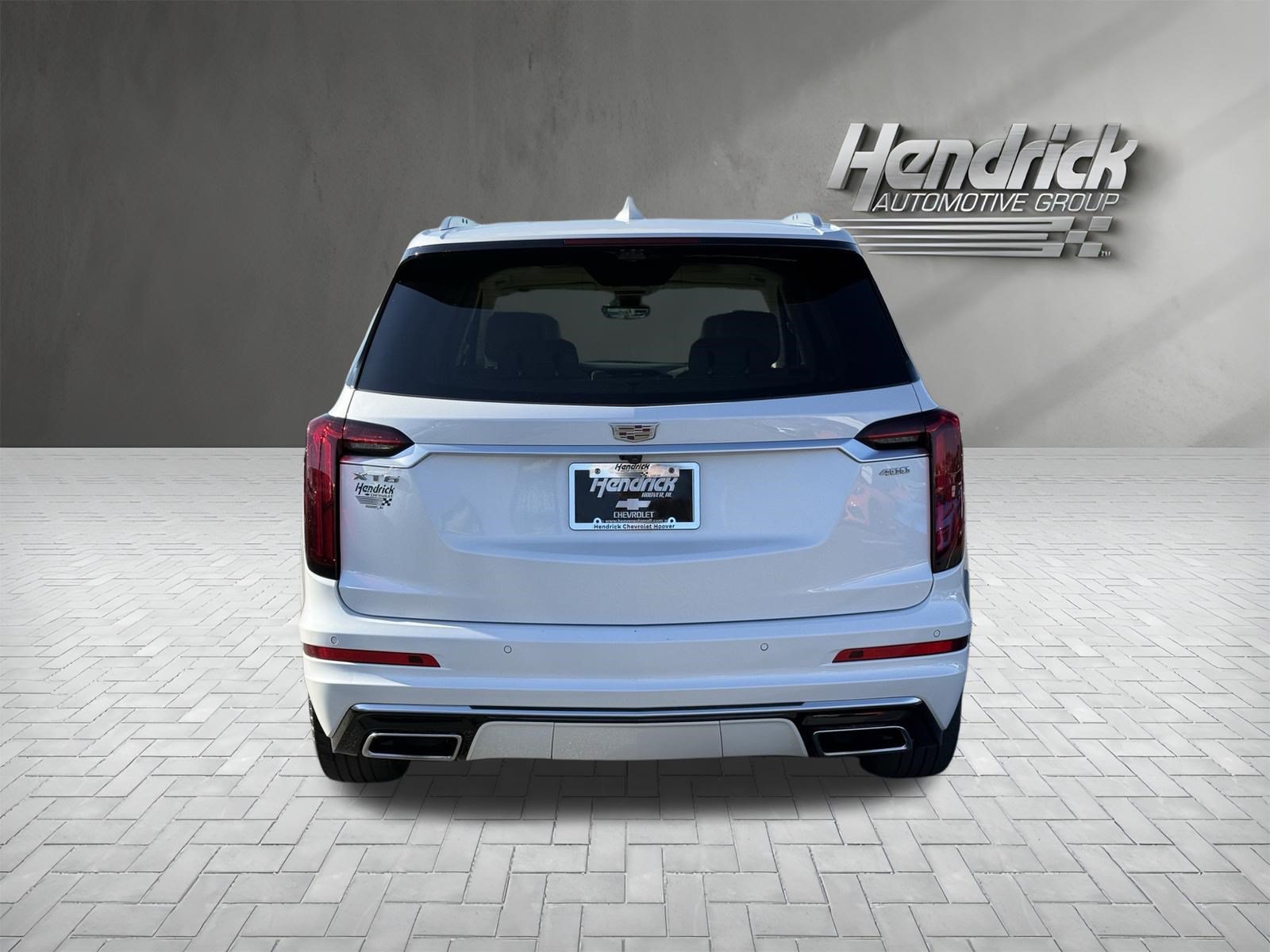 Used 2025 Cadillac XT6 Premium Luxury w/ Technology Package FWD image 9