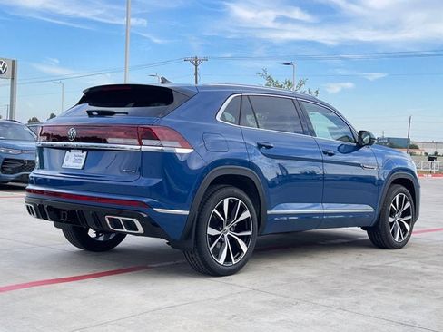 New 2026 Volkswagen Atlas Cross Sport SEL Premium R-Line image 8