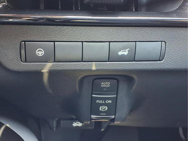 Certified 2025 Nissan Murano SV FWD image 26