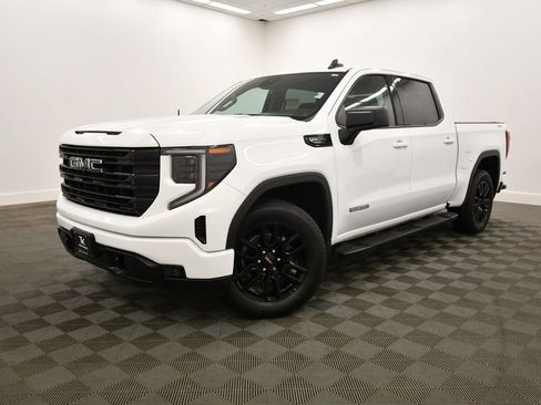 Used 2022 GMC Sierra 1500 Elevation AWD/4WD image 2