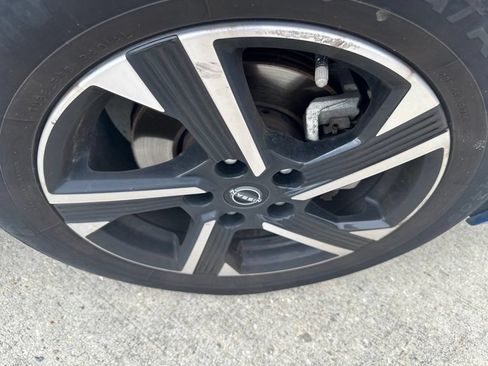 Used 2024 Nissan Sentra SV FWD image 35