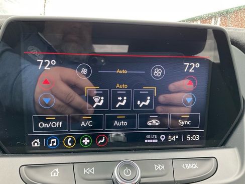 Used 2021 Chevrolet Blazer LT image 9