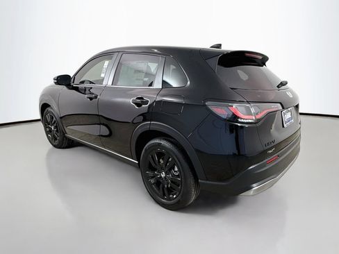 Certified 2026 Honda HR-V Sport image 5