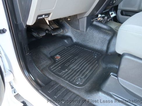 Used 2019 Ford F250 XL w/ XL Value Package image 12