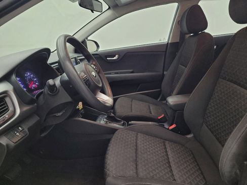 Used 2019 Kia Rio S FWD image 17