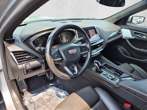 Used 2023 Cadillac CT5 Sport RWD image 10
