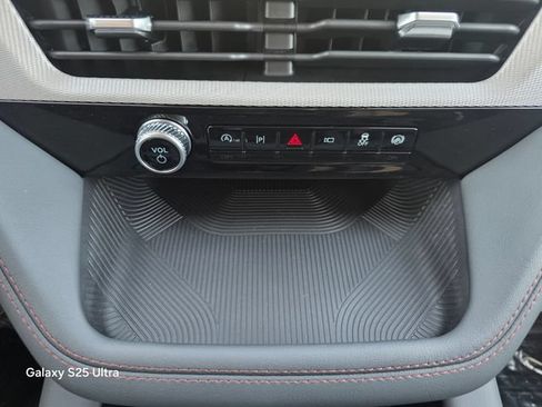 New 2026 Ford Explorer Active RWD image 23