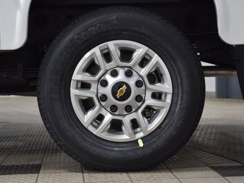 New 2026 Chevrolet Silverado 2500 W/T w/ WT Convenience Package image 18