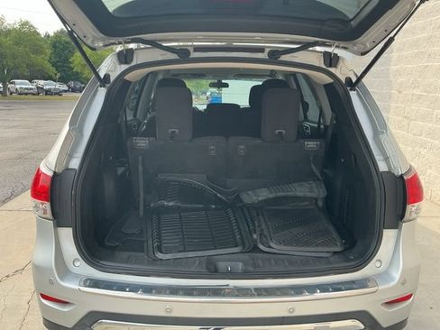 Used 2014 Nissan Pathfinder SV AWD/4WD image 21