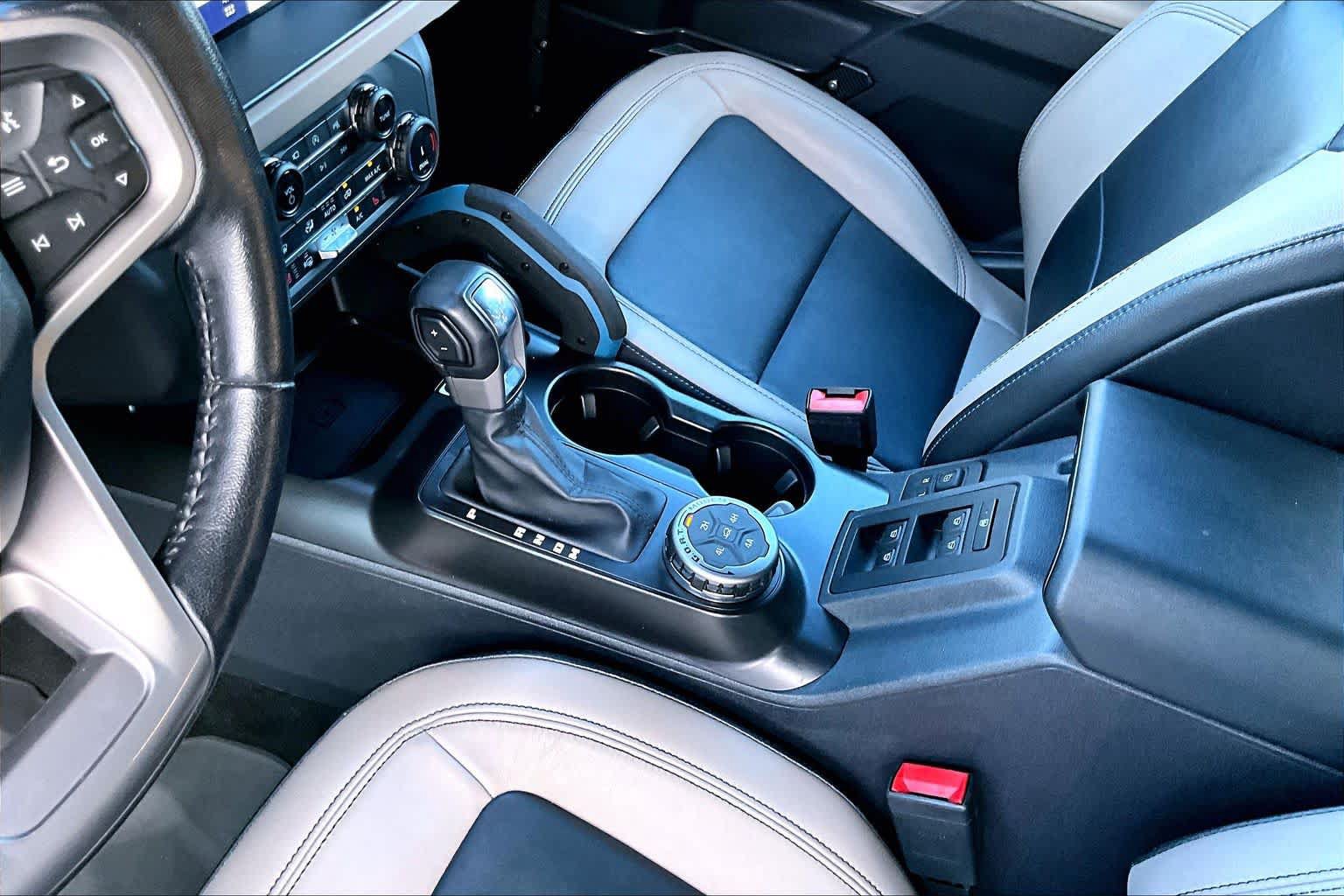 Certified 2022 Ford Bronco Wildtrak AWD/4WD image 16