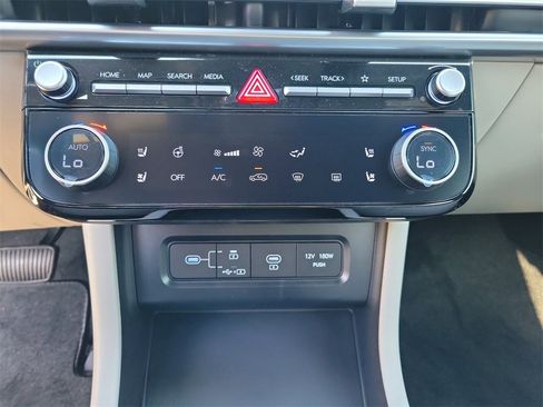 New 2026 Hyundai Tucson Limited image 38