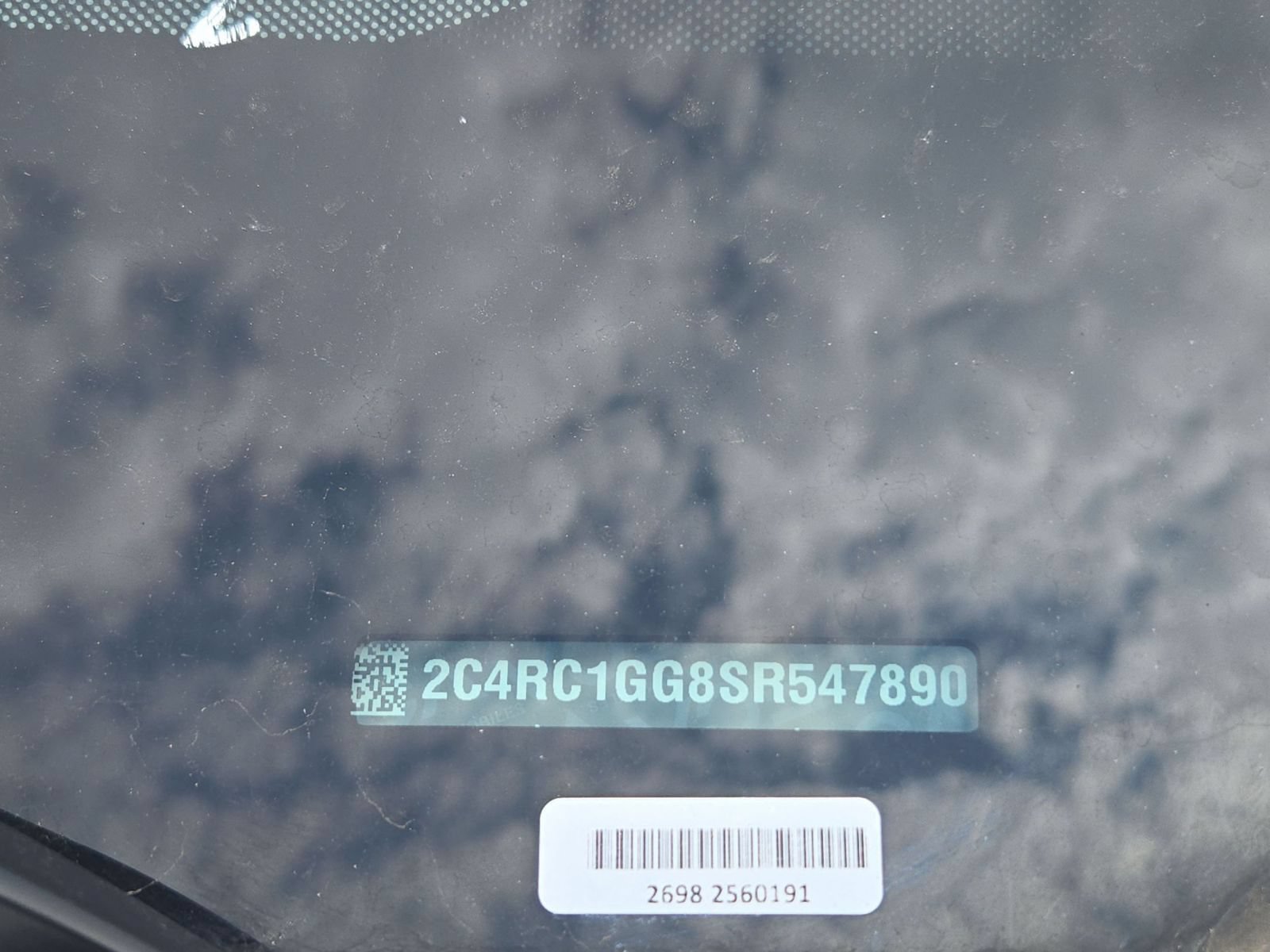 Used 2025 Chrysler Pacifica Limited FWD image 7