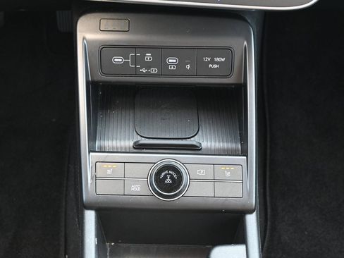 Used 2024 Hyundai Kona SEL w/ Convenience Package image 19