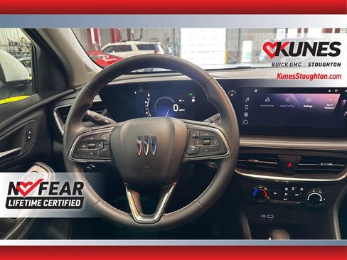 Used 2025 Buick Encore GX Preferred image 42