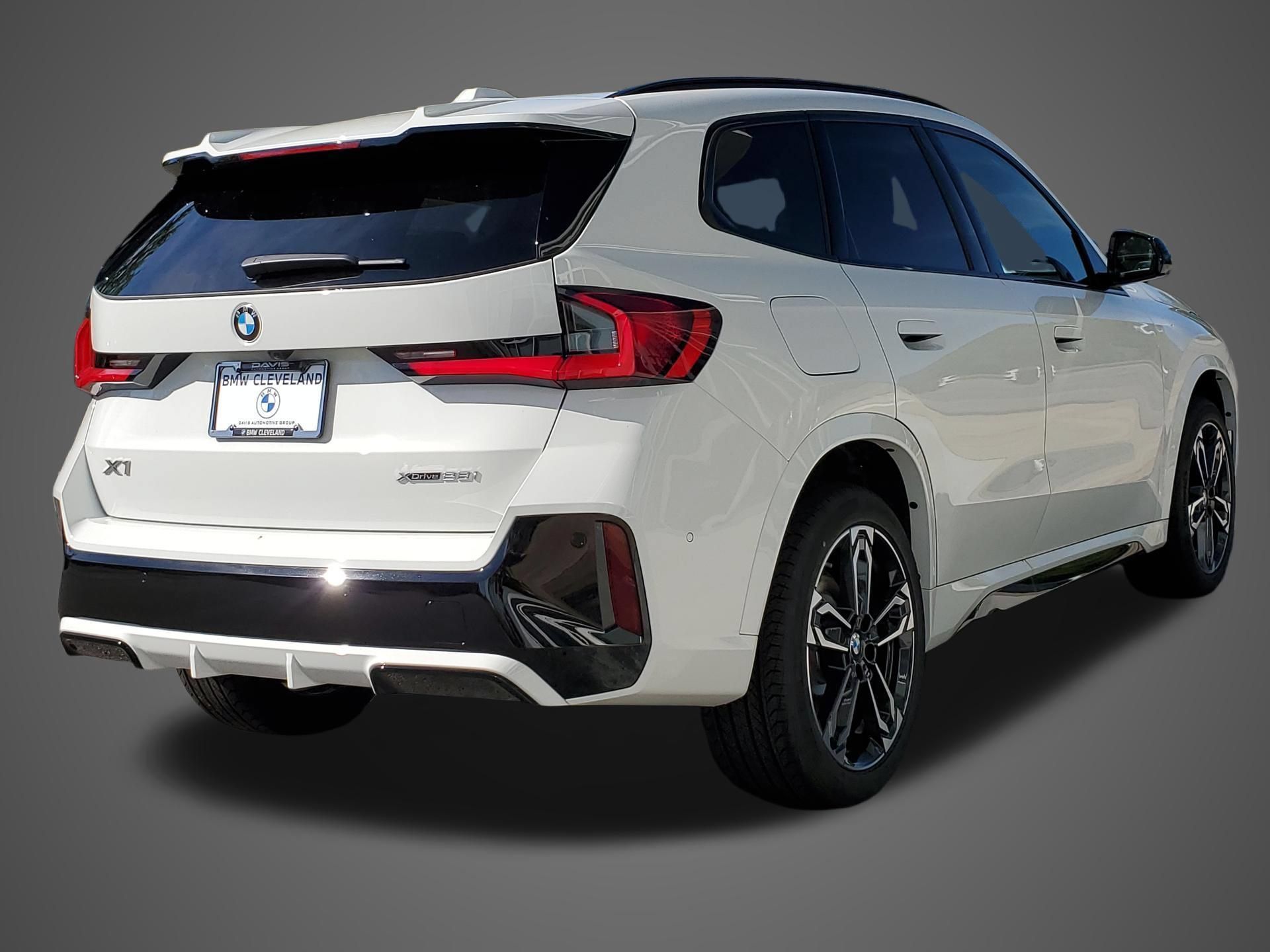 New 2027 BMW X1 xDrive28i AWD/4WD image 5