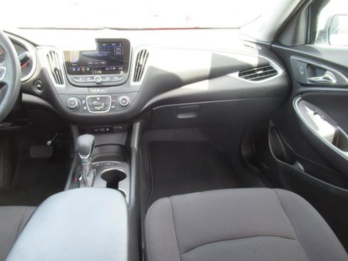 Used 2024 Chevrolet Malibu LS FWD image 14