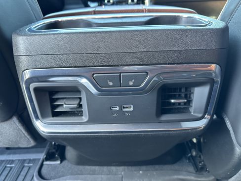 Used 2025 GMC Sierra 2500 Denali Ultimate w/ Max Trailering Package image 32