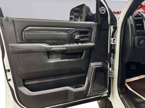 Used 2022 RAM 2500 Limited AWD/4WD image 56