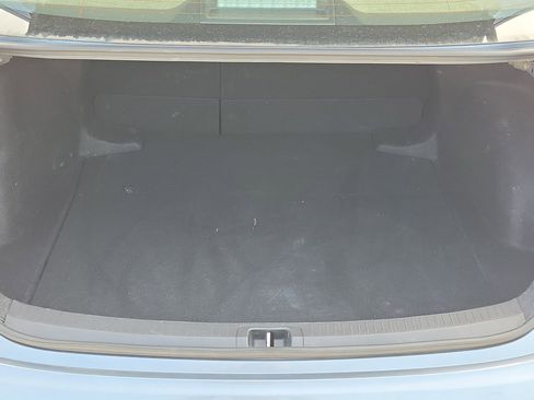 Used 2025 Toyota Corolla LE FWD image 12