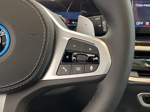 New 2026 BMW X5 xDrive50e w/ M Sport Package image 30
