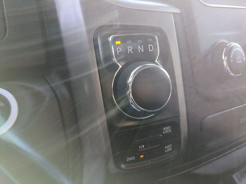 Used 2024 RAM 1500 Classic SLT image 24