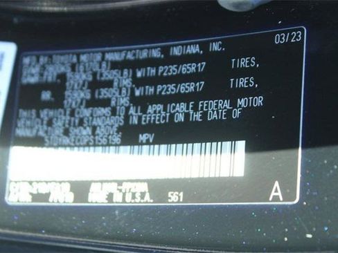 Certified 2023 Toyota Sienna XLE image 17