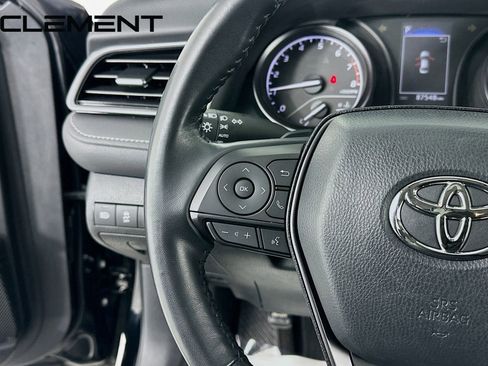 Used 2023 Toyota Camry SE image 14